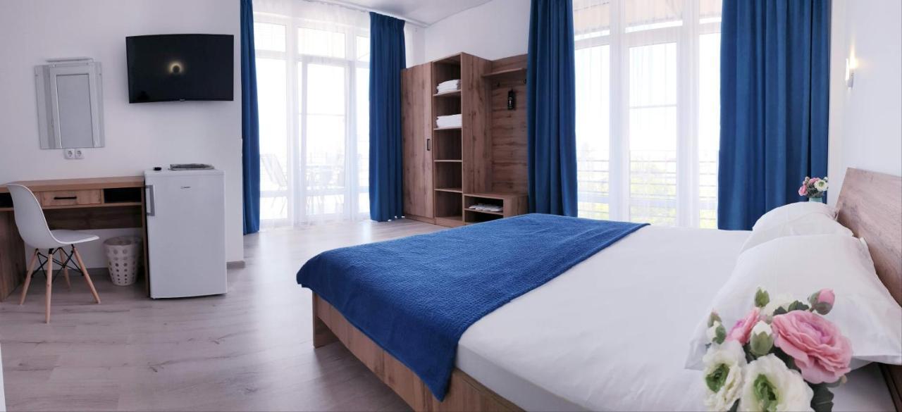 Zatokas Sun Club Hotel Екстериор снимка