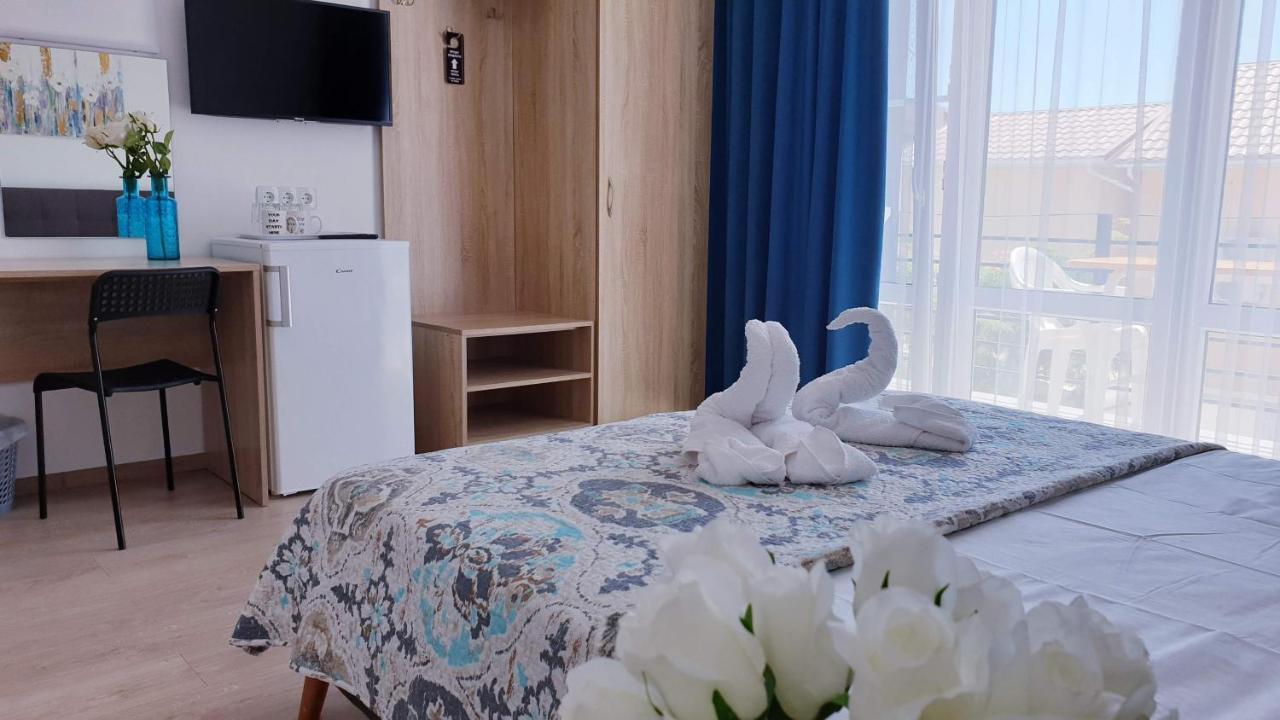Zatokas Sun Club Hotel Екстериор снимка