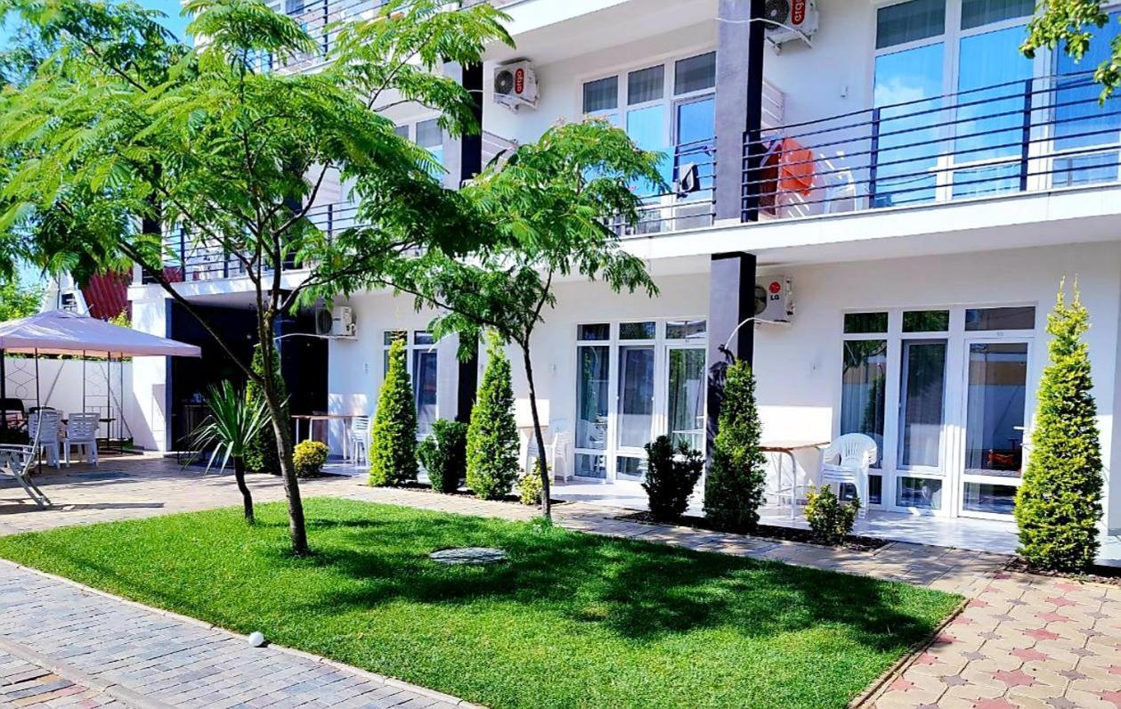 Zatokas Sun Club Hotel Екстериор снимка