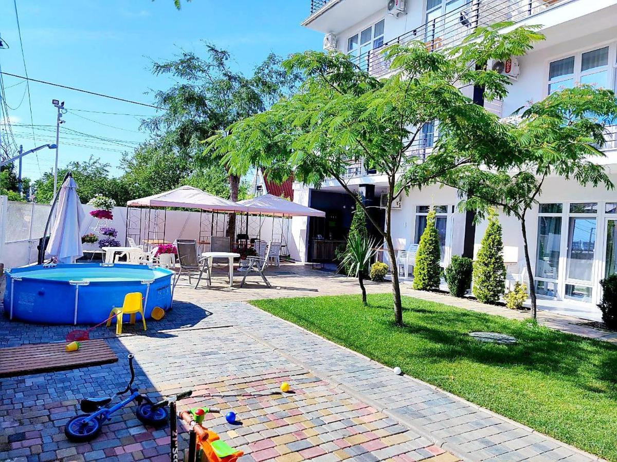 Zatokas Sun Club Hotel Екстериор снимка