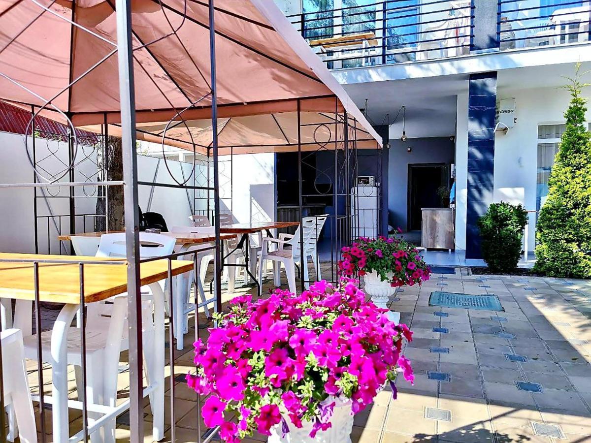Zatokas Sun Club Hotel Екстериор снимка
