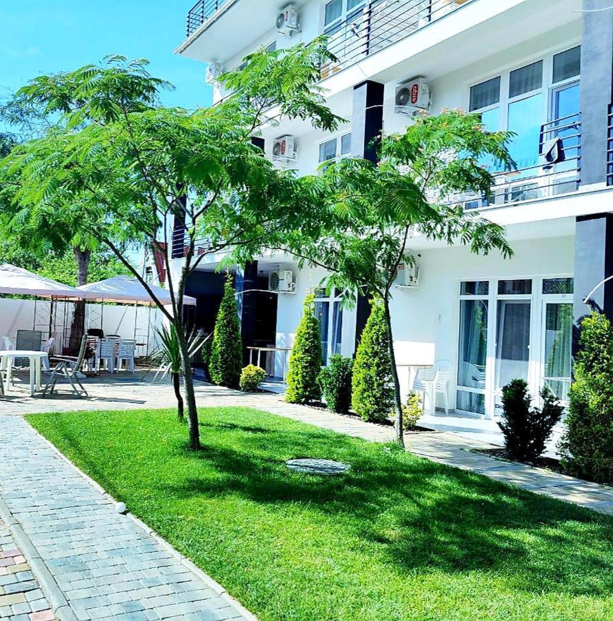 Zatokas Sun Club Hotel Екстериор снимка